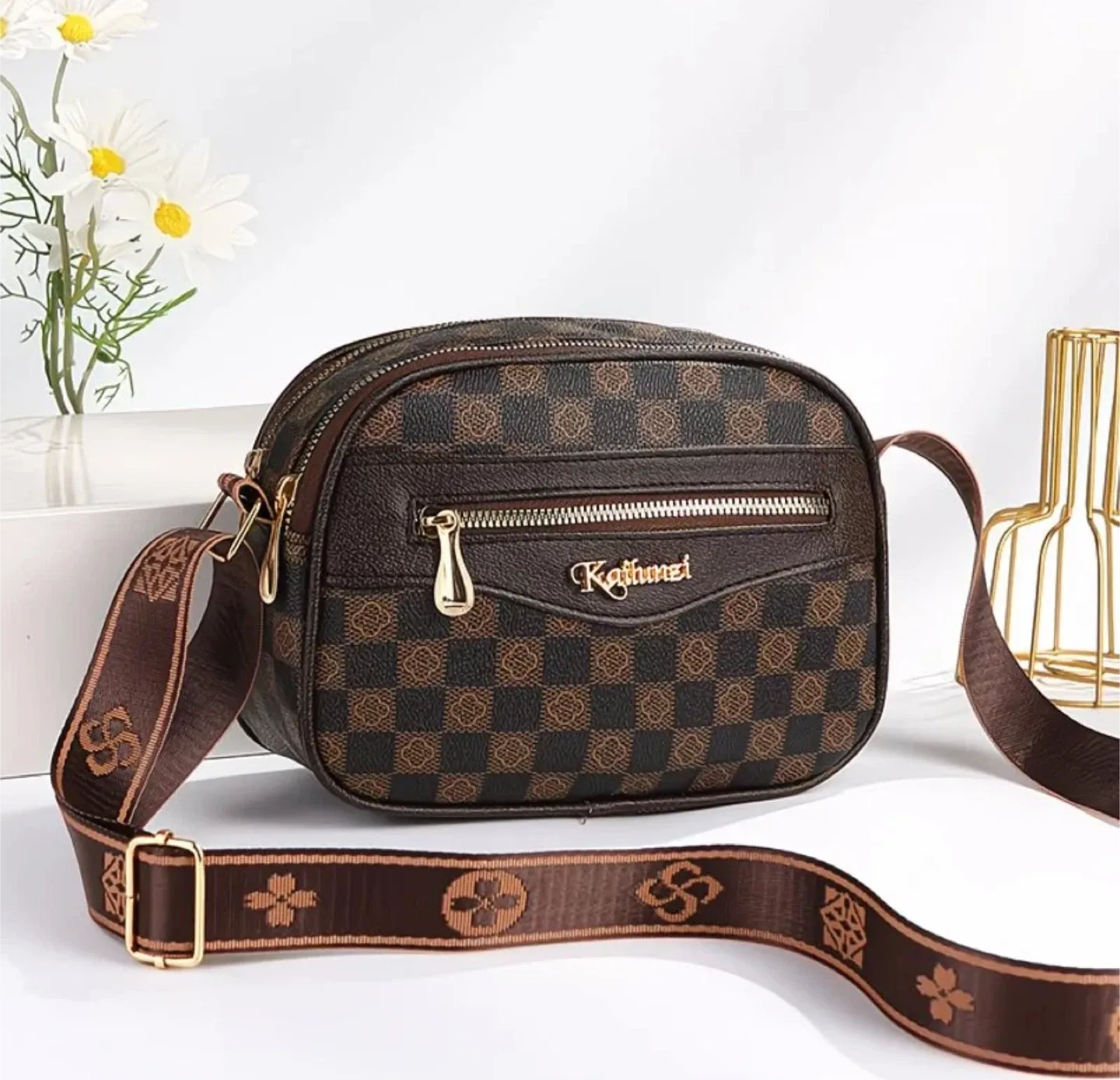 Kayhunzi Brown Patterned Crossbody Bag image indicator(3)