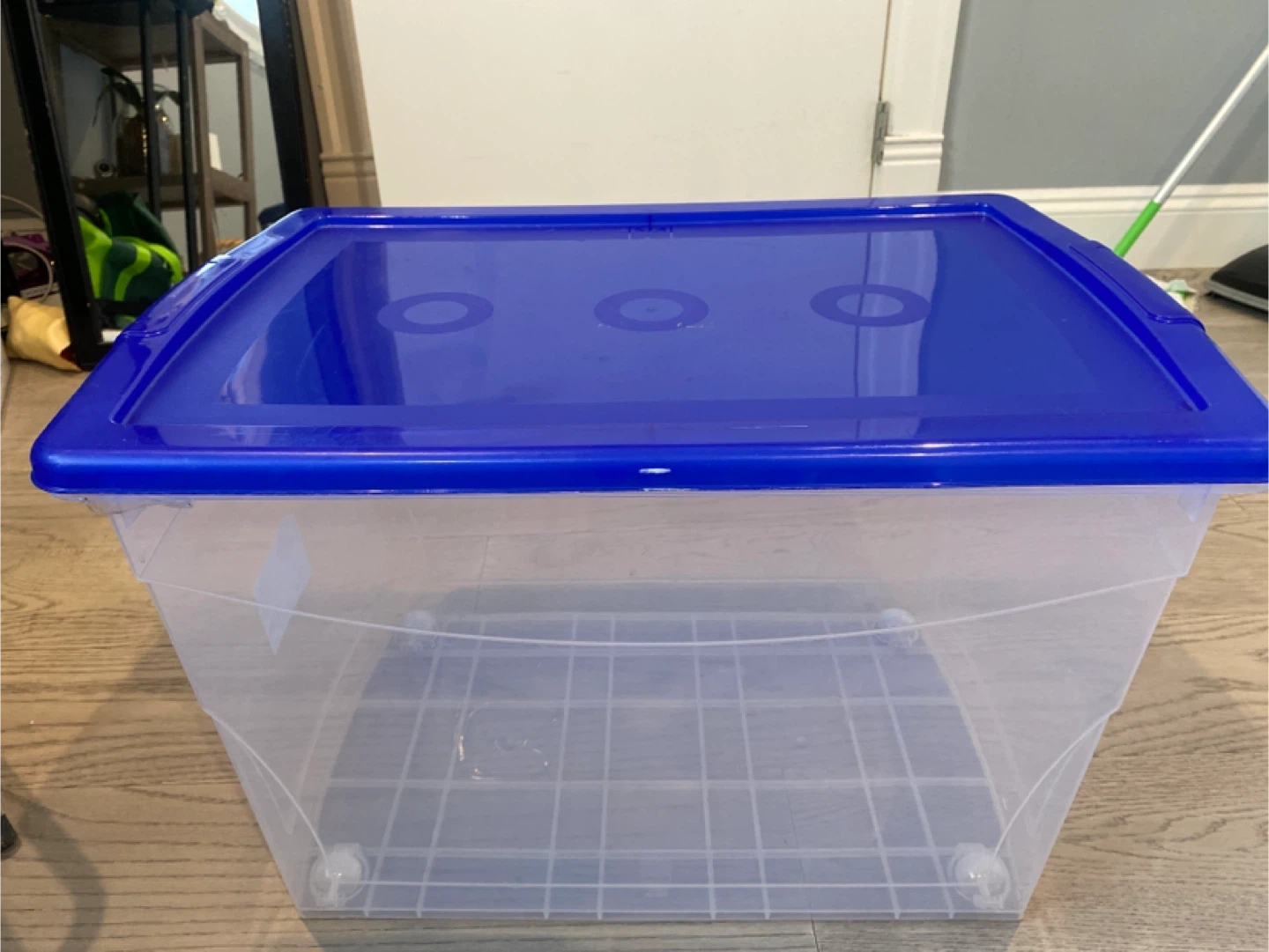 KIS Storage Box with Wheels, Blue Lid
