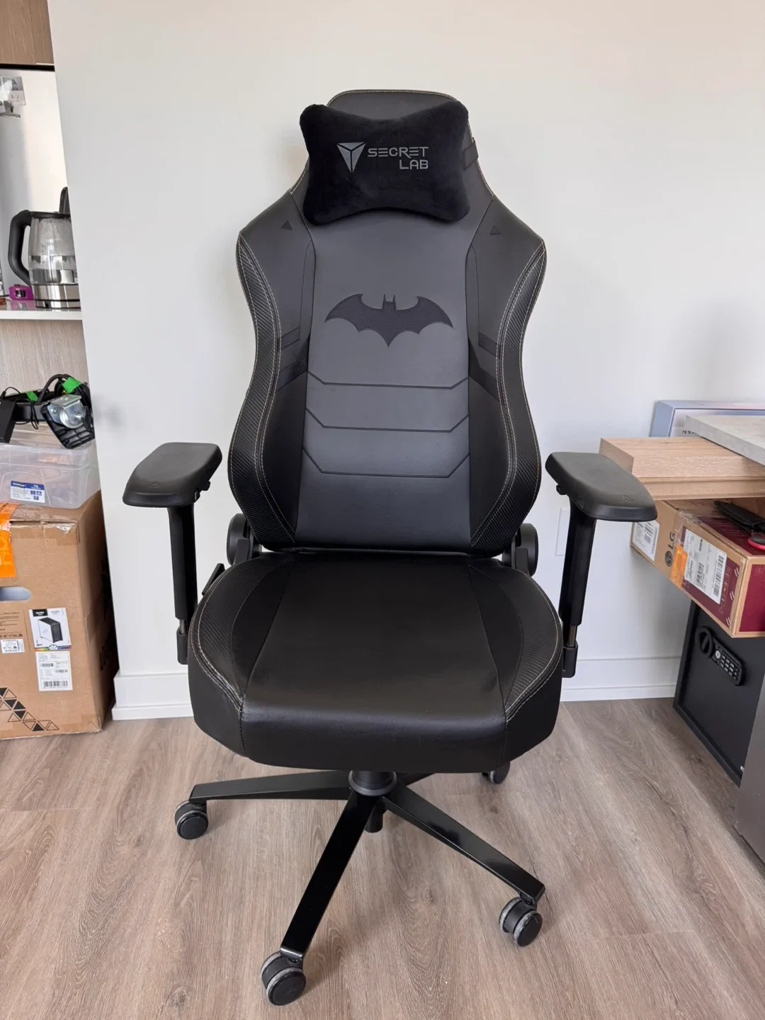 Secret Labs - Batman Titan 2020 thumbnail