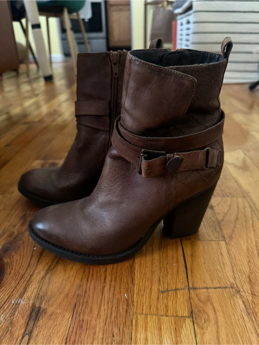 Brown Leather Ankle Boots W7.5 - photo 2