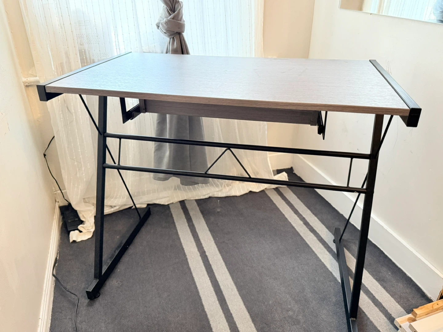 Drafting Table with Adjustable Angle Top