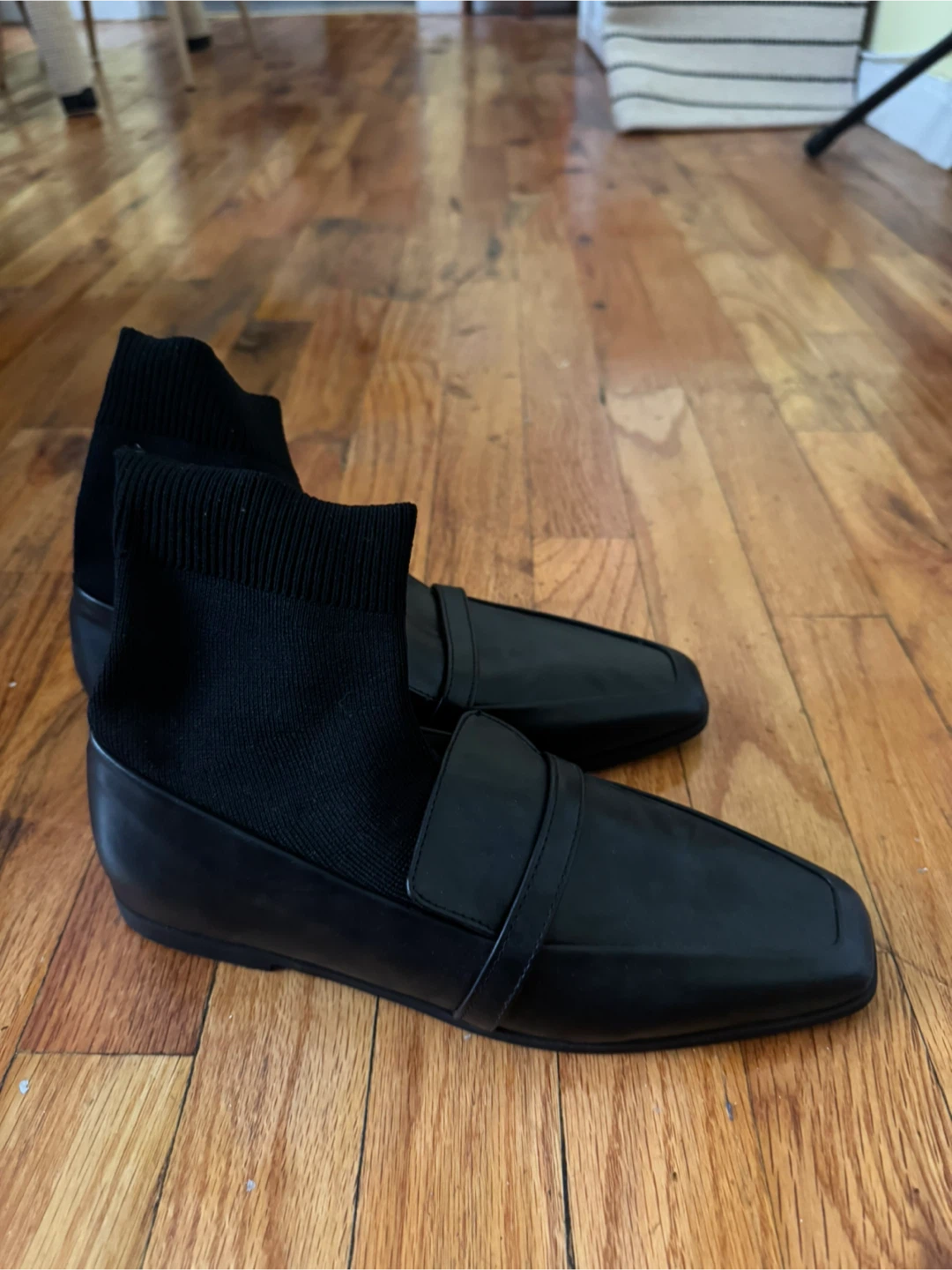NEW Black leather Sock flats w7.5 - photo 2