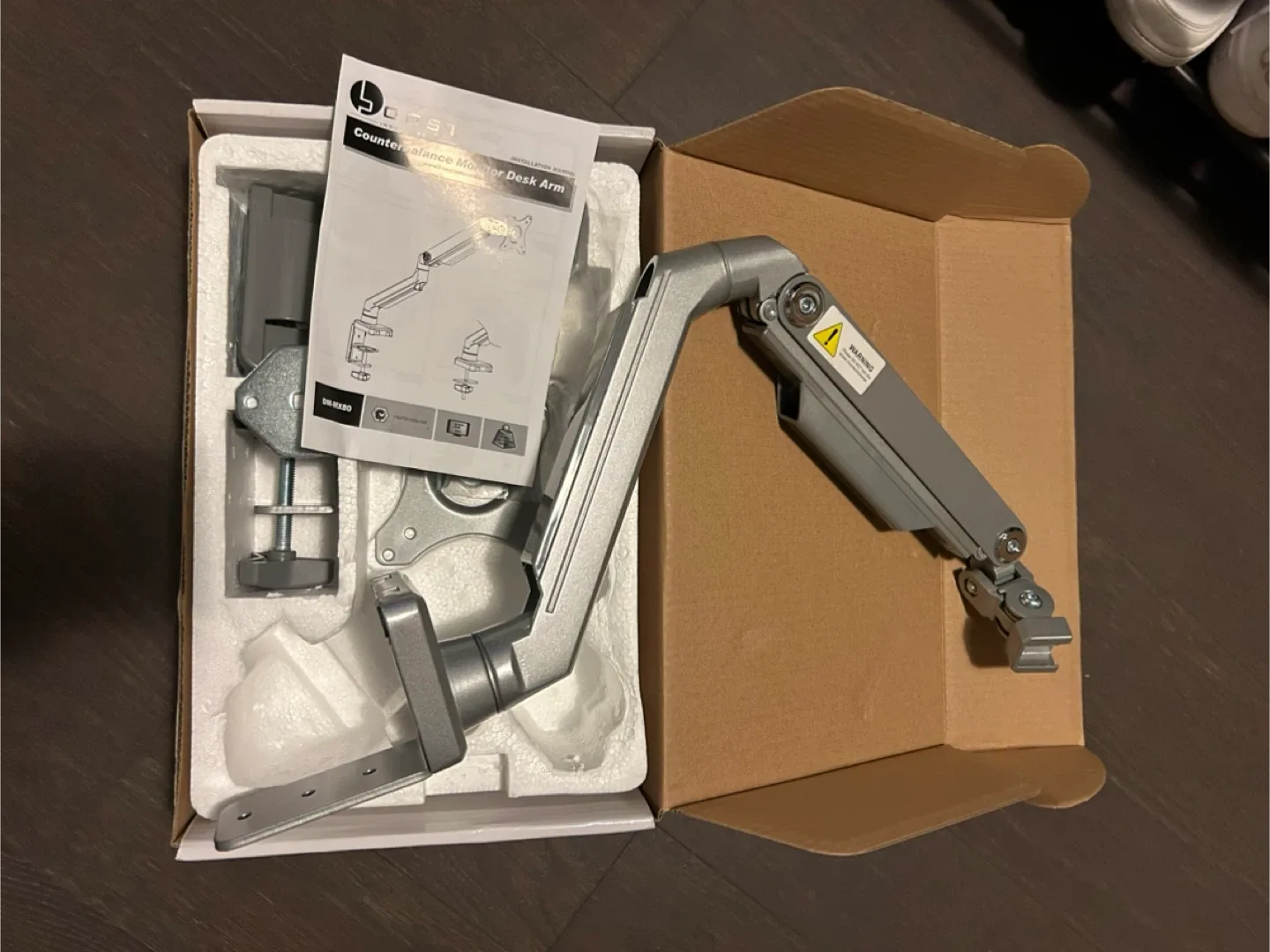 Boost Counterbalance Monitor Desk Arm DM-MX80 thumbnail
