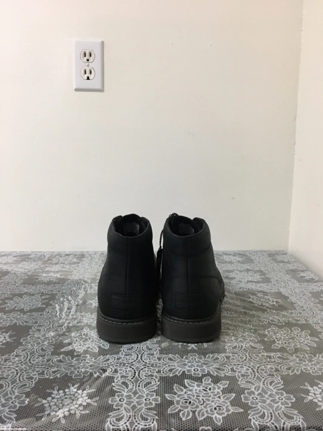 Sorel Black Leather Ankle Boots Size 10 image indicator(3)