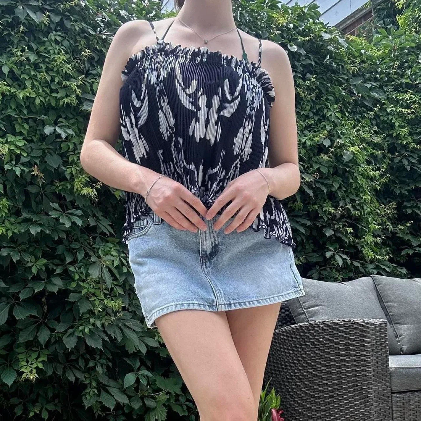 Navy blue print cami top image indicator(8)