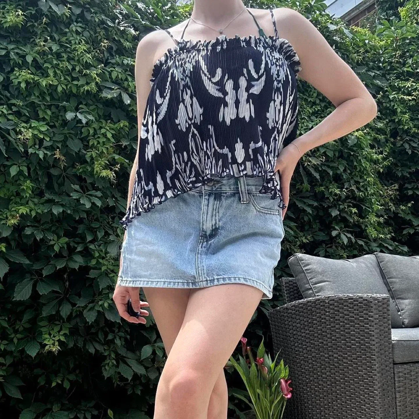 Navy blue print cami top image indicator(7)