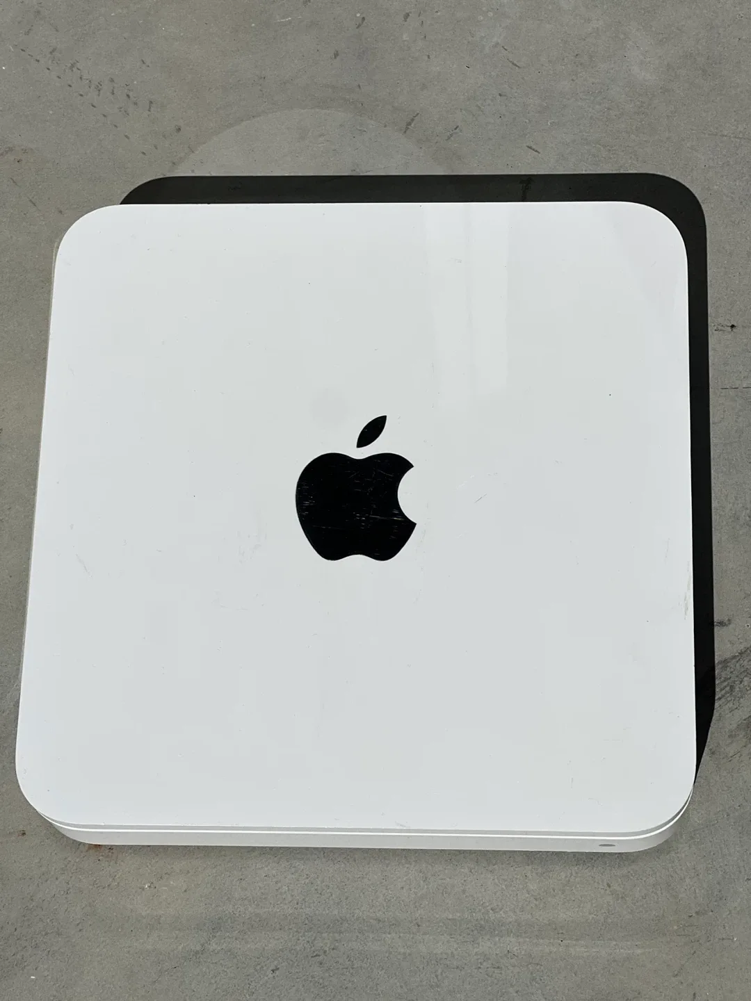 Apple AirPort Time Capsule (A1409) • 2 TB • Tested & Working 🥕 thumbnail