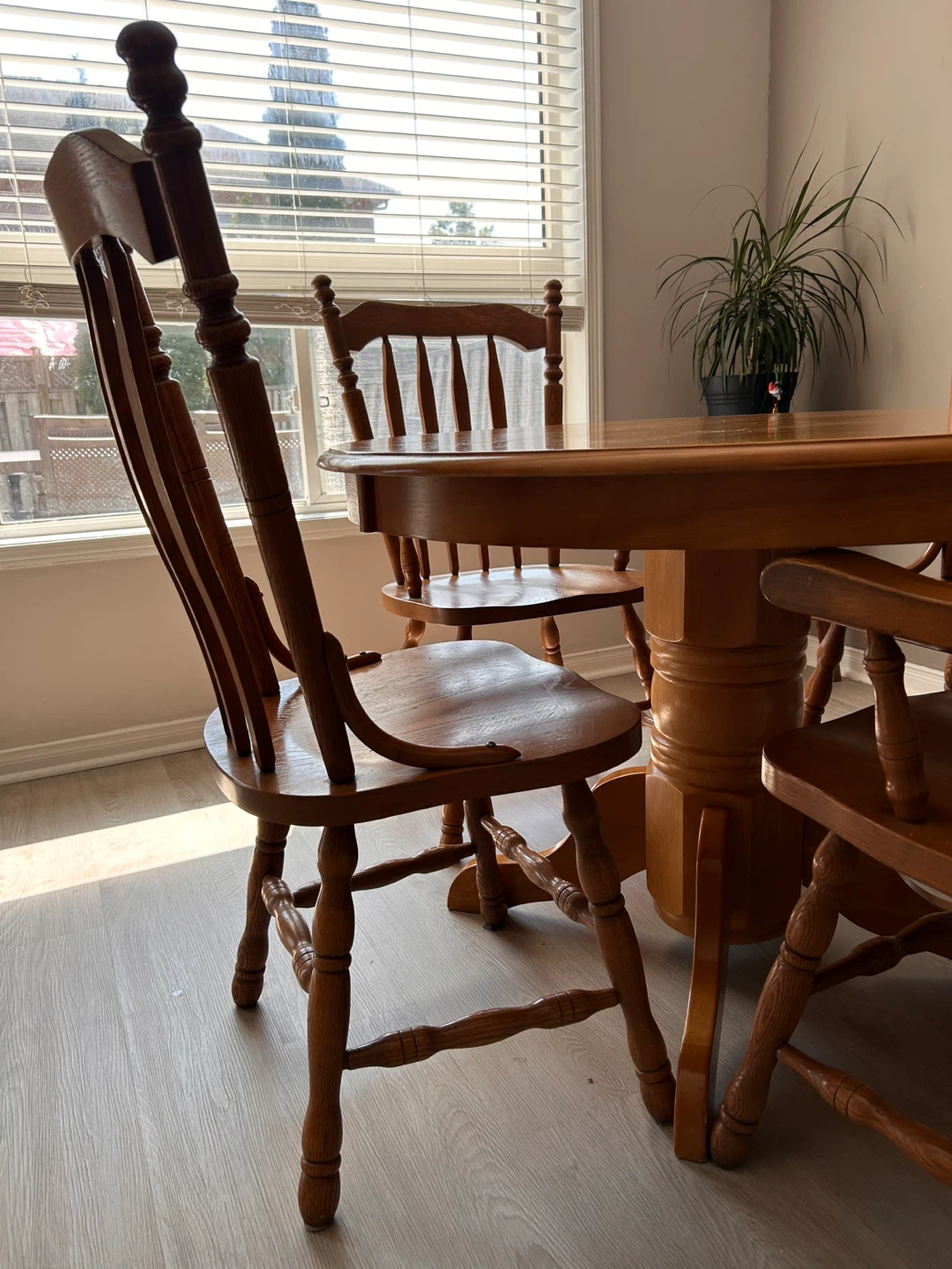 Dining table + 4 chairs - photo 2