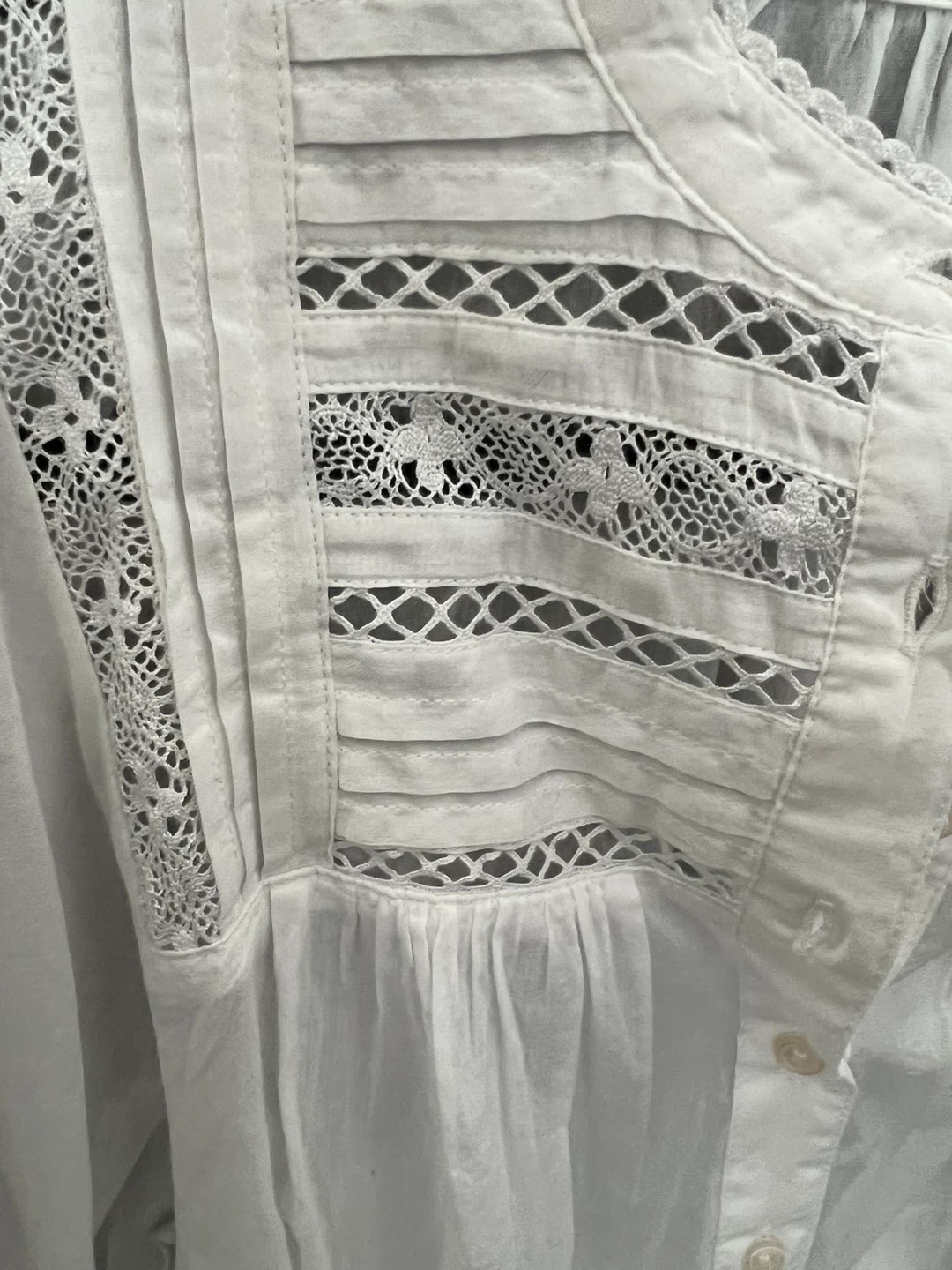 GAP White Lace Blouse - Size XS - photo 4