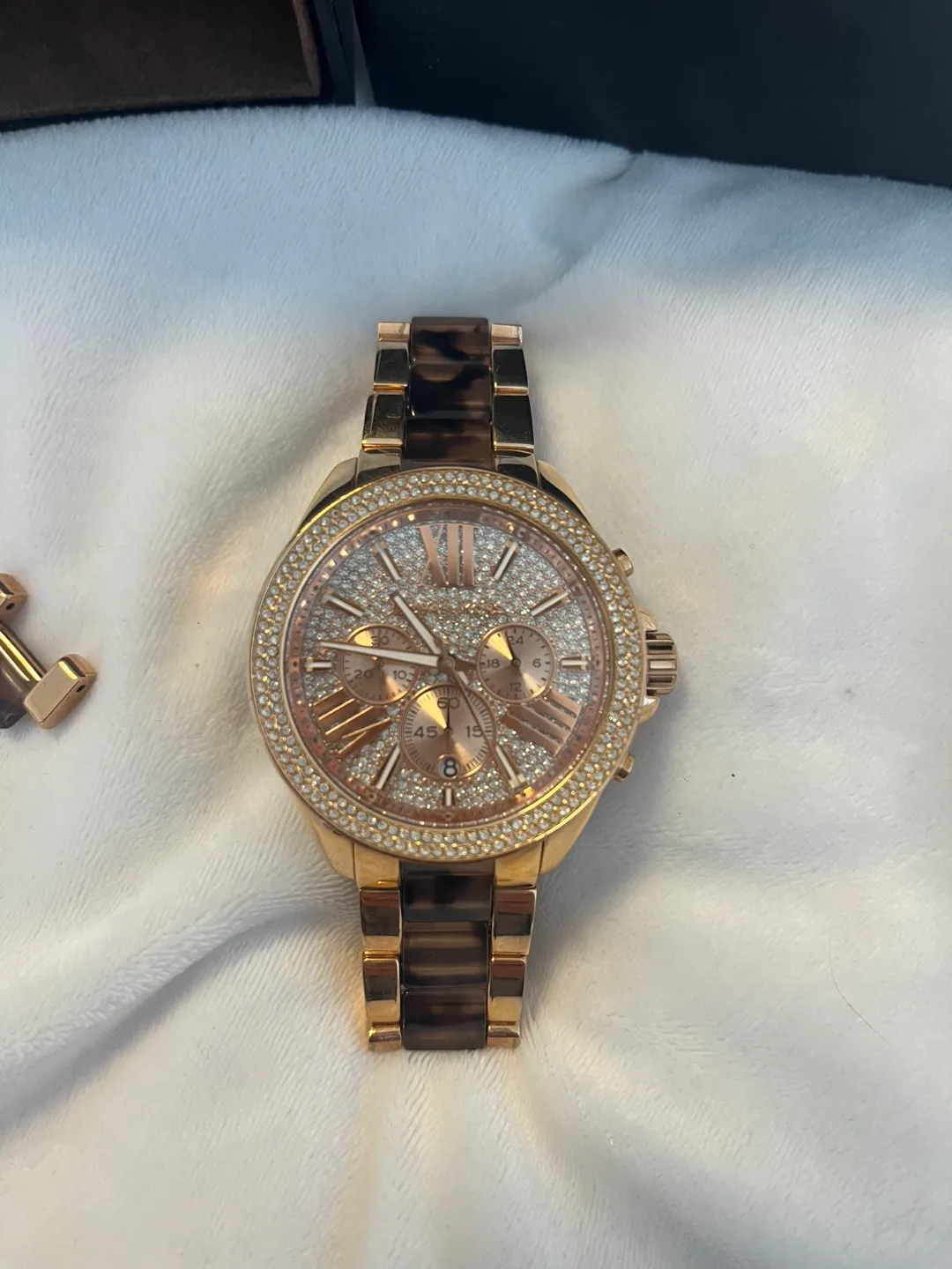 Michael Kors Women's Watch - Gold & Tortoise image indicator(3)
