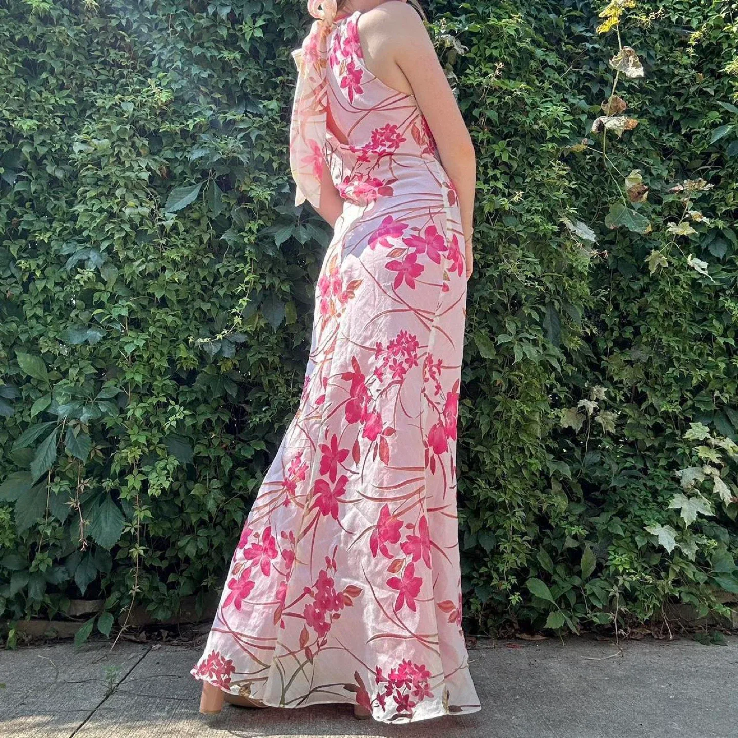 Vintage Floral Formal Maxi Dress image indicator(2)