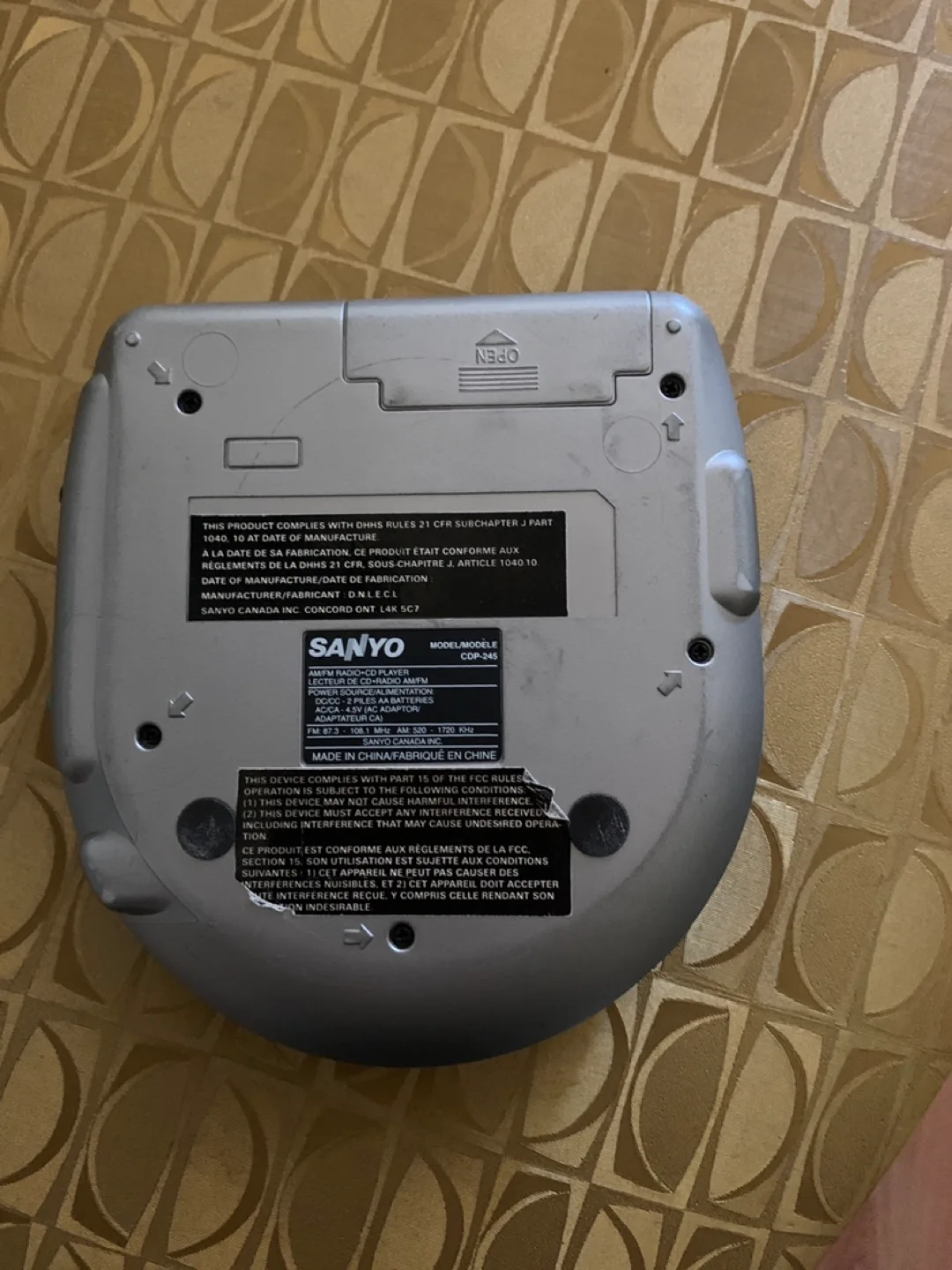 🥕Vintage cd player Sanyo as is image indicator(2)