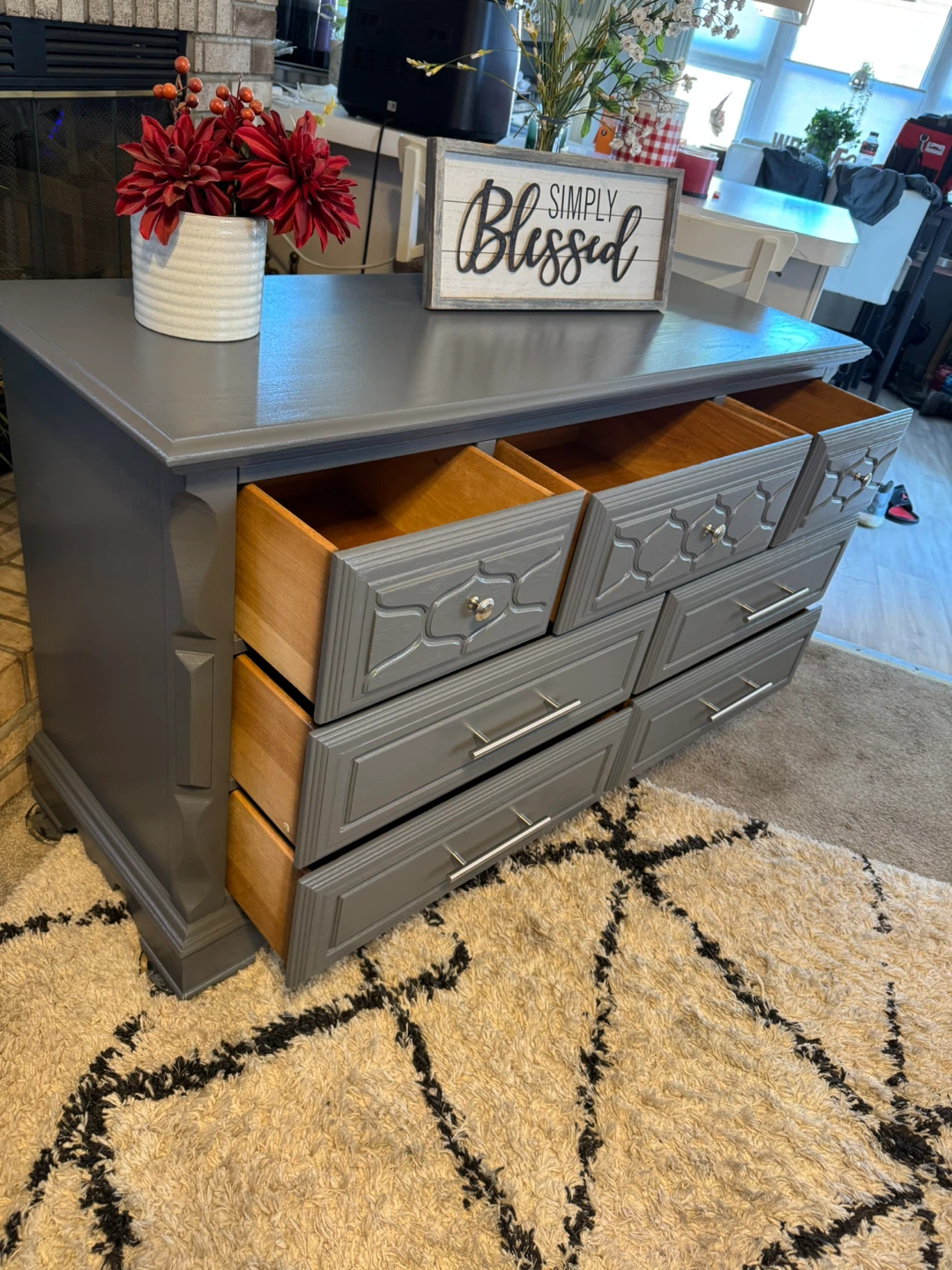 ✨✨BEAUTIFUL GRAY SOLID WOOD 7 DRAWER DRESSER ✨✨✨✨