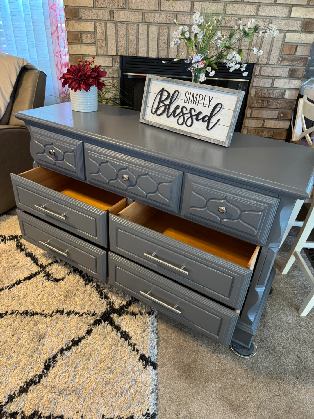 ✨✨BEAUTIFUL GRAY SOLID WOOD 7 DRAWER DRESSER ✨✨✨✨ - photo 2