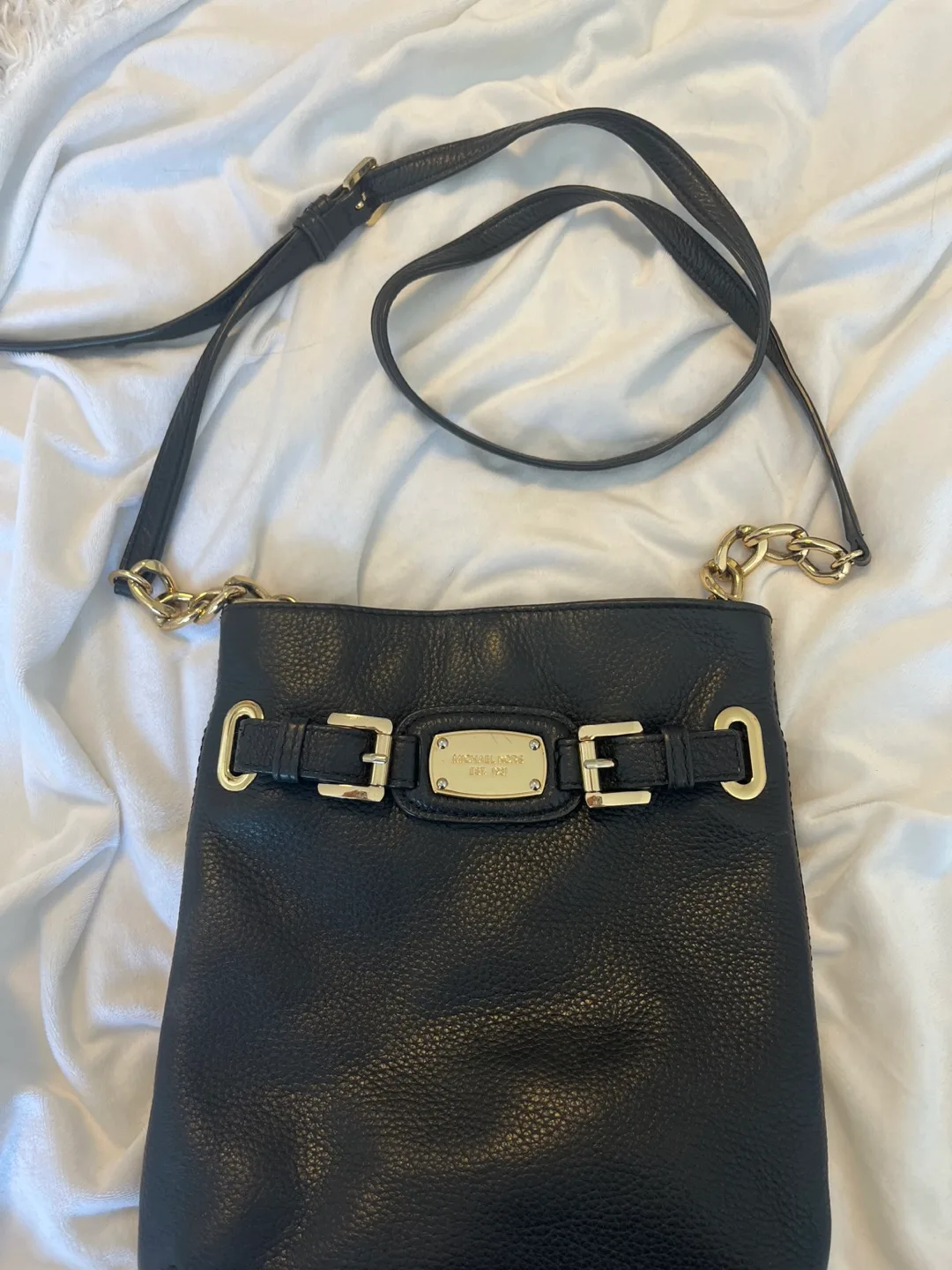 Michael Kors Black Leather Crossbody Bag image indicator(2)