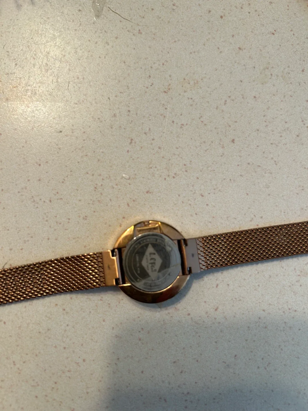 LRPS Rose Gold Watch image indicator(3)