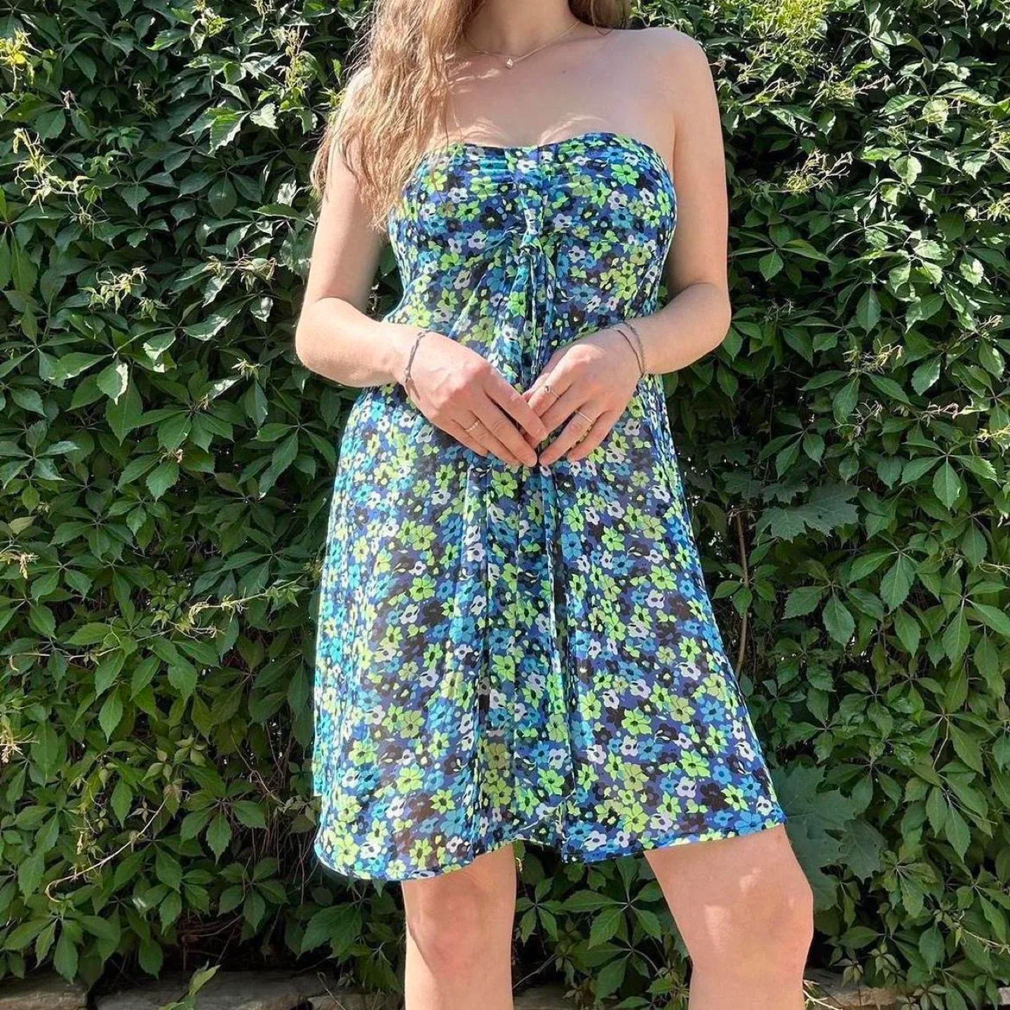 Y2K Floral Strapless Mini Dress image indicator(4)