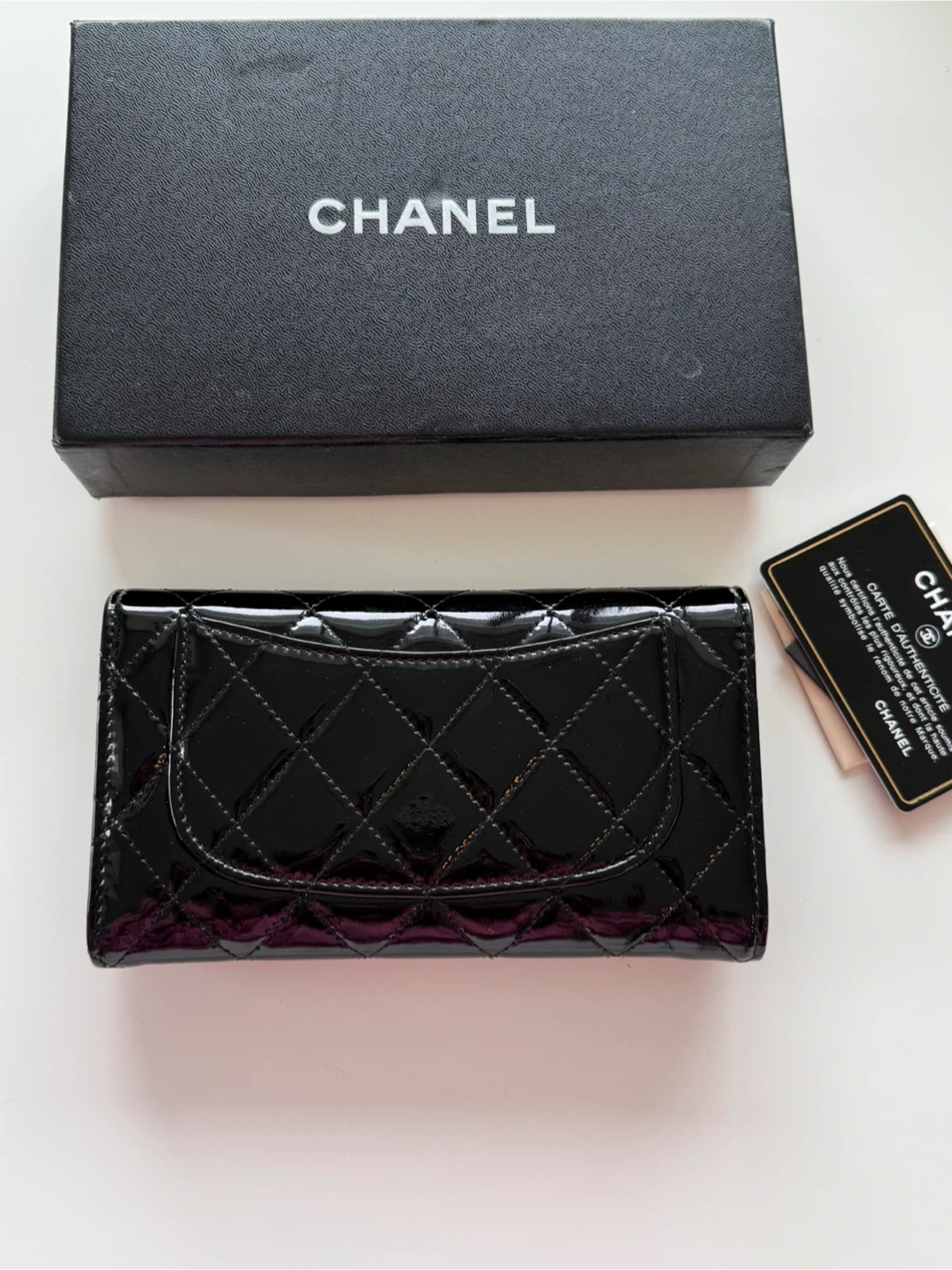 Chanel Classic Long Wallet (patent leather) - photo 5