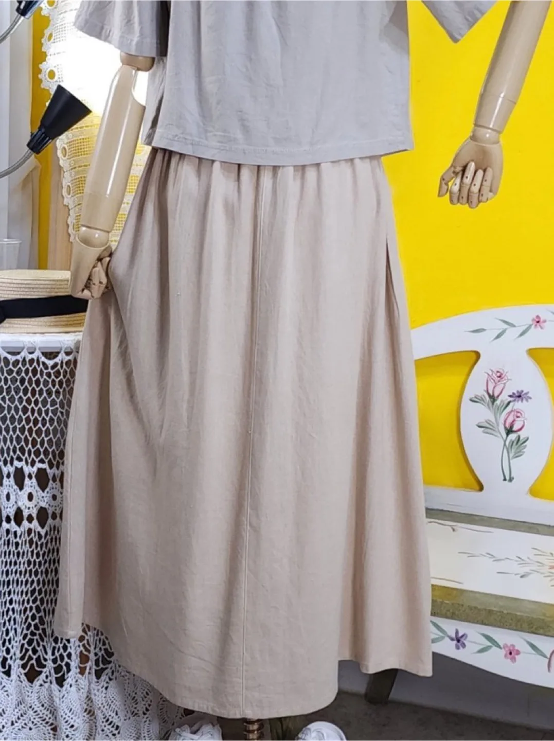 Linen Rayon Midi Skirt image indicator(2)