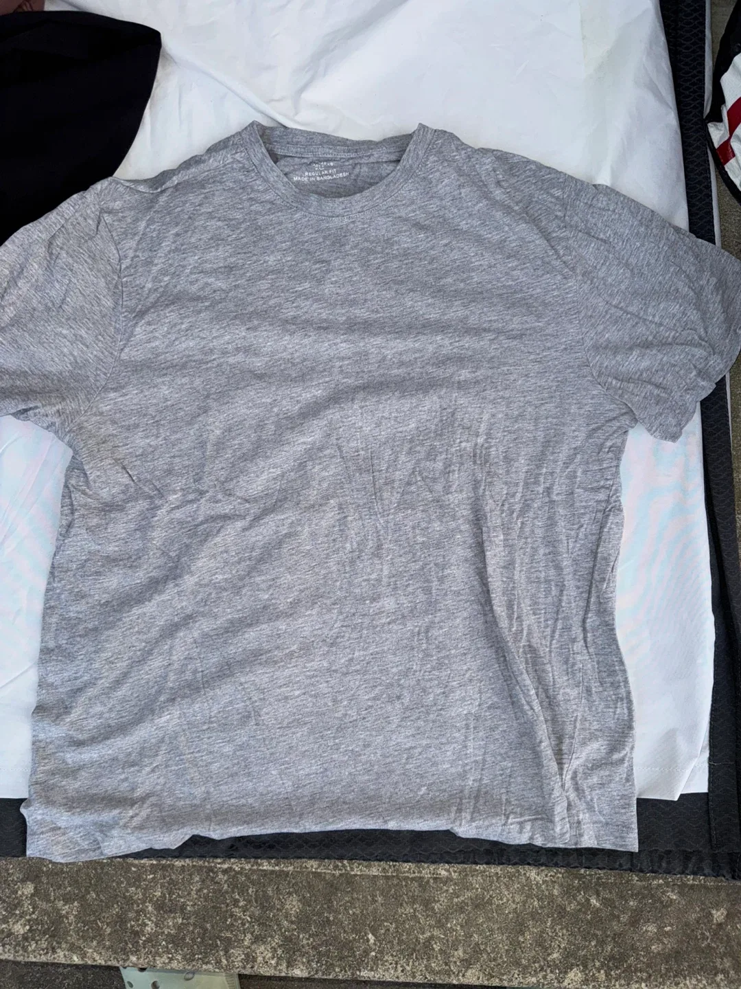 Assorted T-Shirts - Various Brands & Sizes image indicator(5)