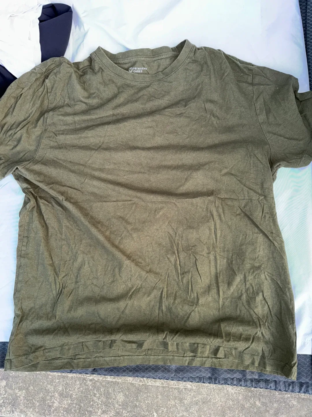 Assorted T-Shirts - Various Brands & Sizes image indicator(3)