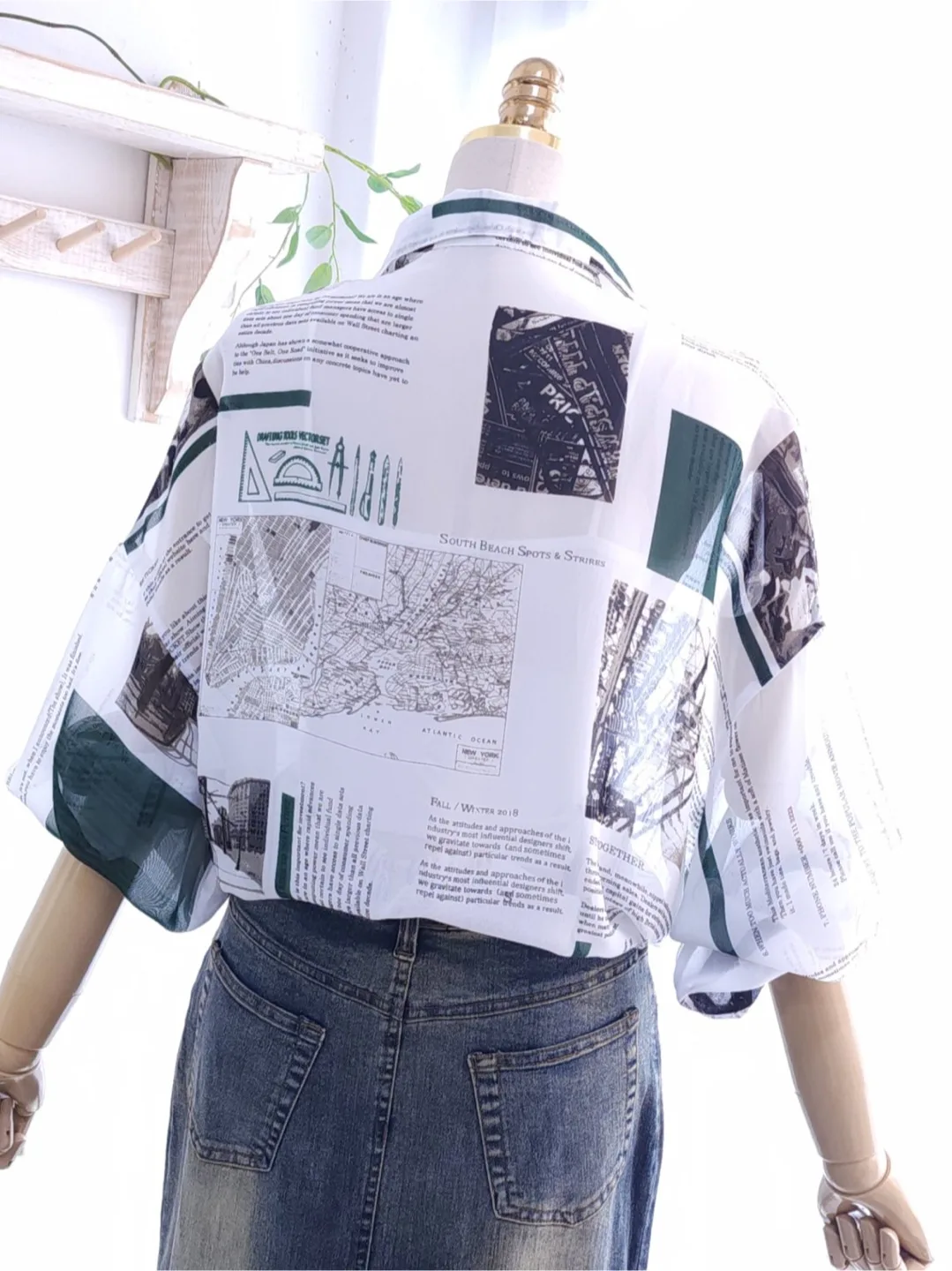 Vintage Oversized Print Blouse Shirt image indicator(2)