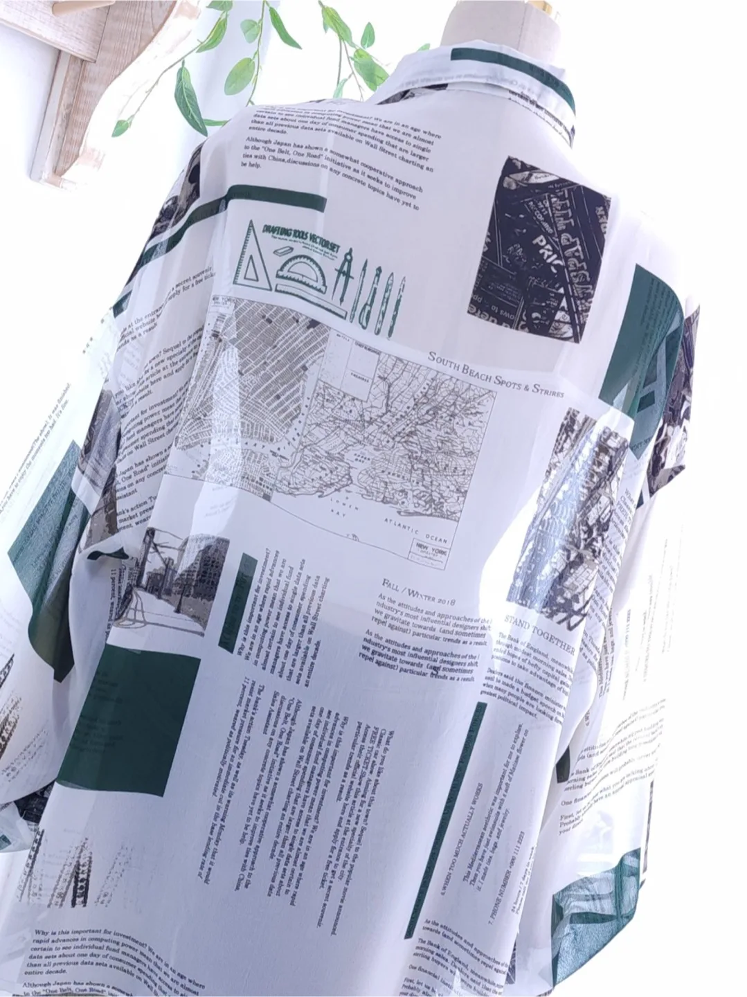 Vintage Oversized Print Blouse Shirt image indicator(9)