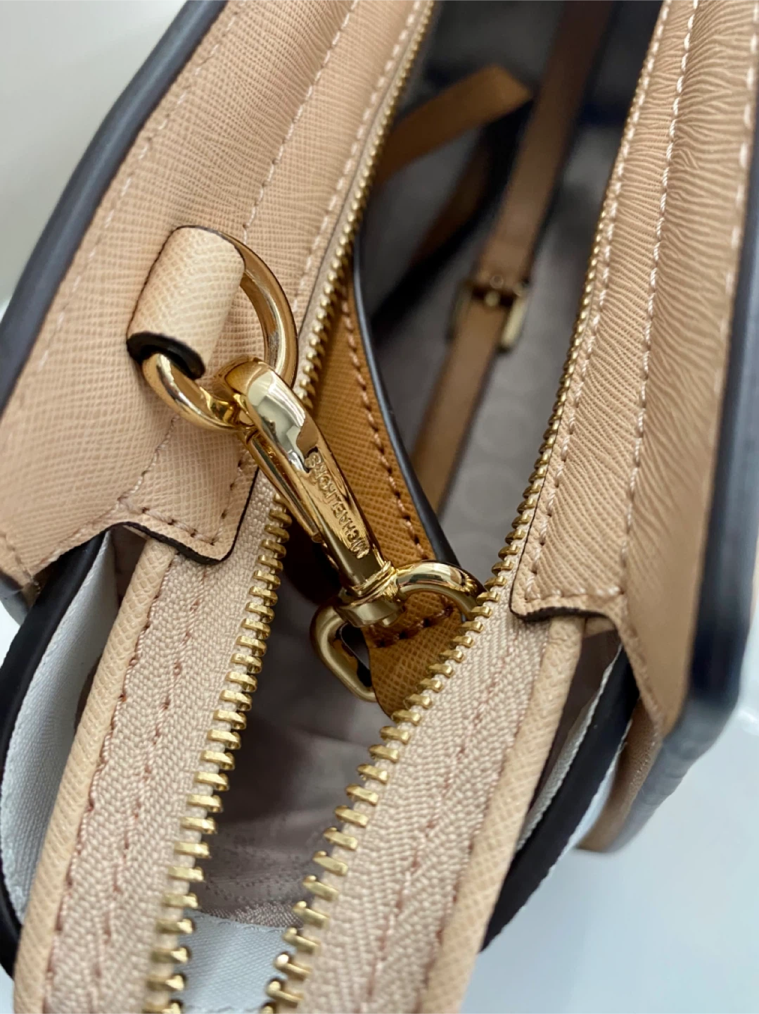Michael Kors Satchel Bag - Peach/White - photo 5