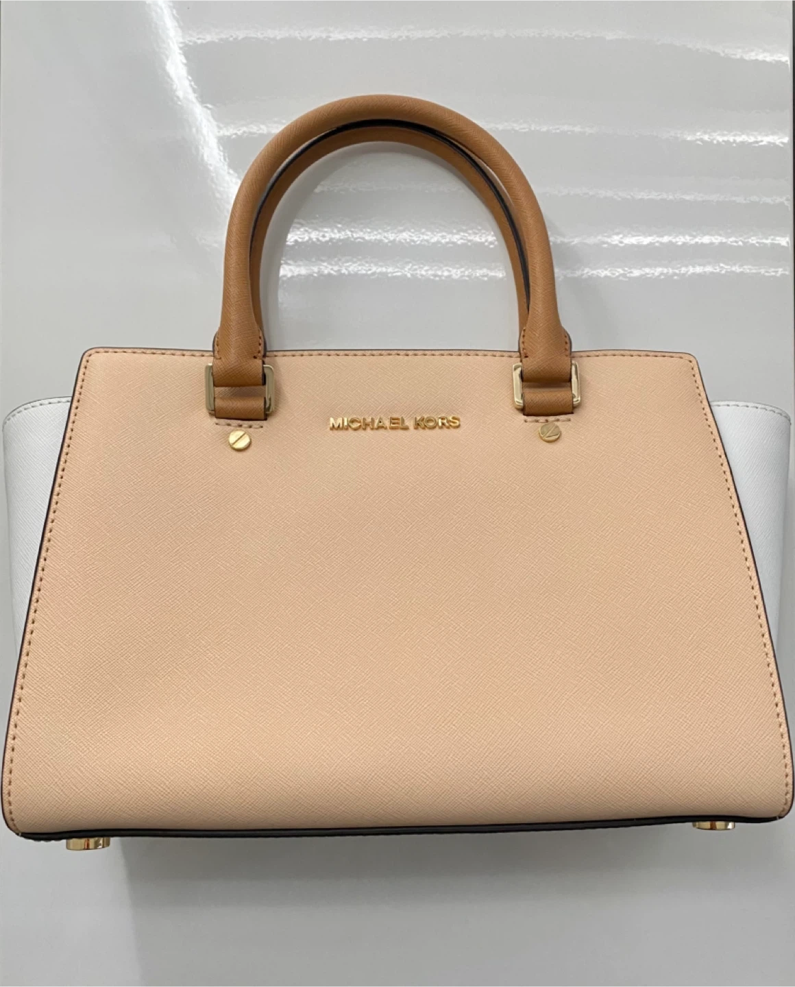 Michael Kors Satchel Bag - Peach/White