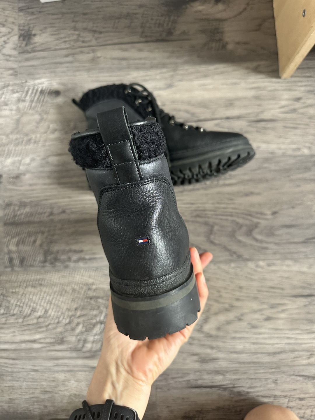 Tommy Hilfiger Outdoor Bootie - Size 8.5 - photo 3