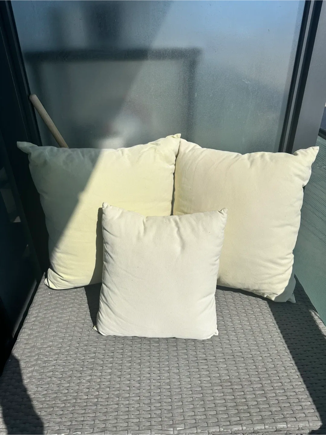 Throw Pillows - Set of 3 image indicator(2)