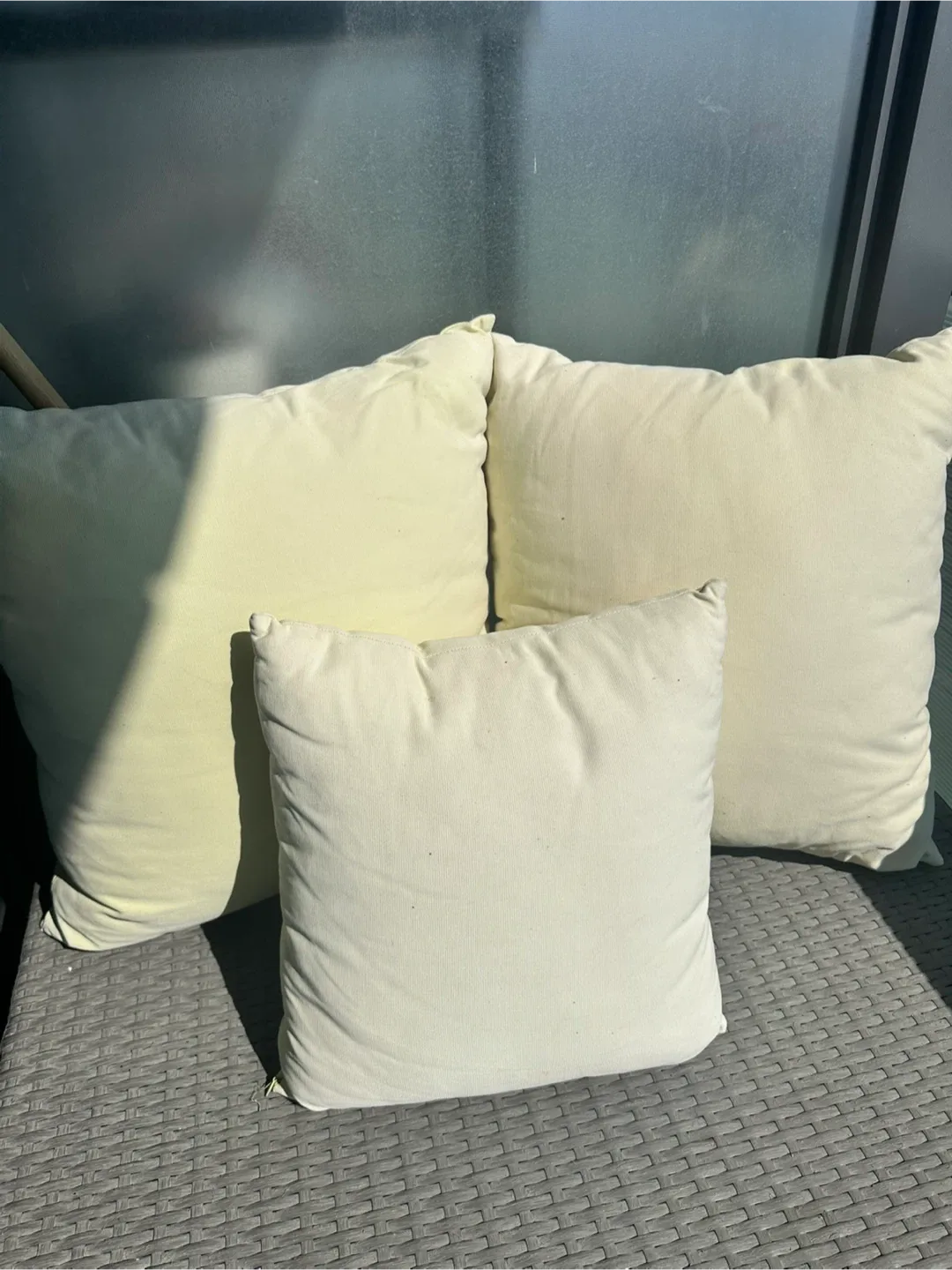 Throw Pillows - Set of 3 image indicator(3)
