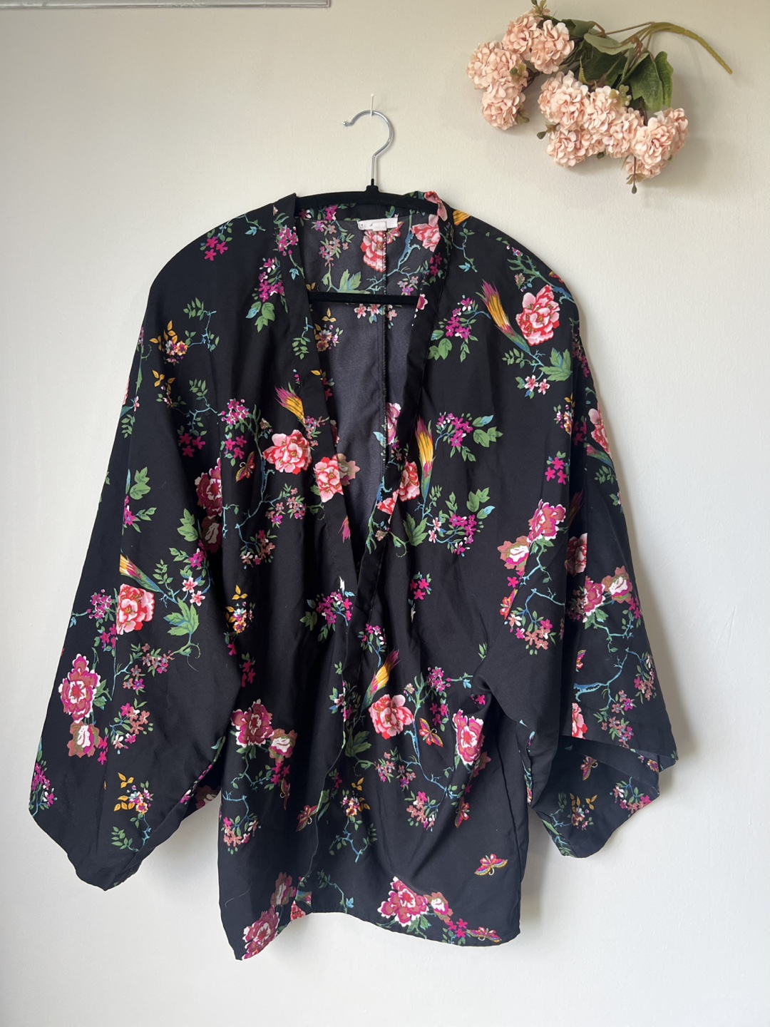 Flower pattern kimono style size M
