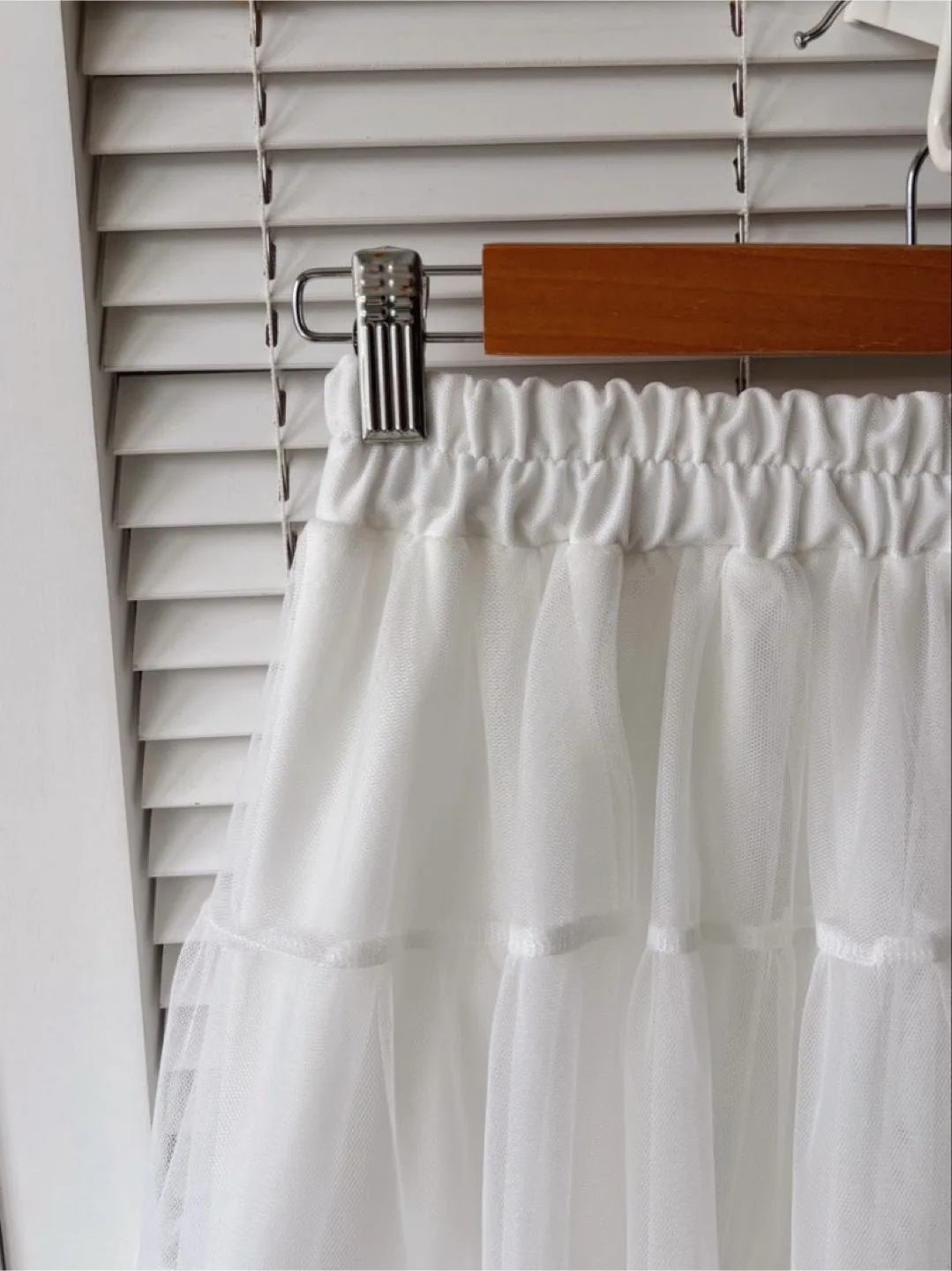 White Mesh Tulle Skirt image indicator(4)