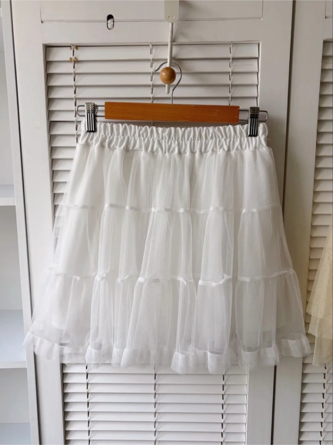 White Mesh Tulle Skirt image indicator(3)