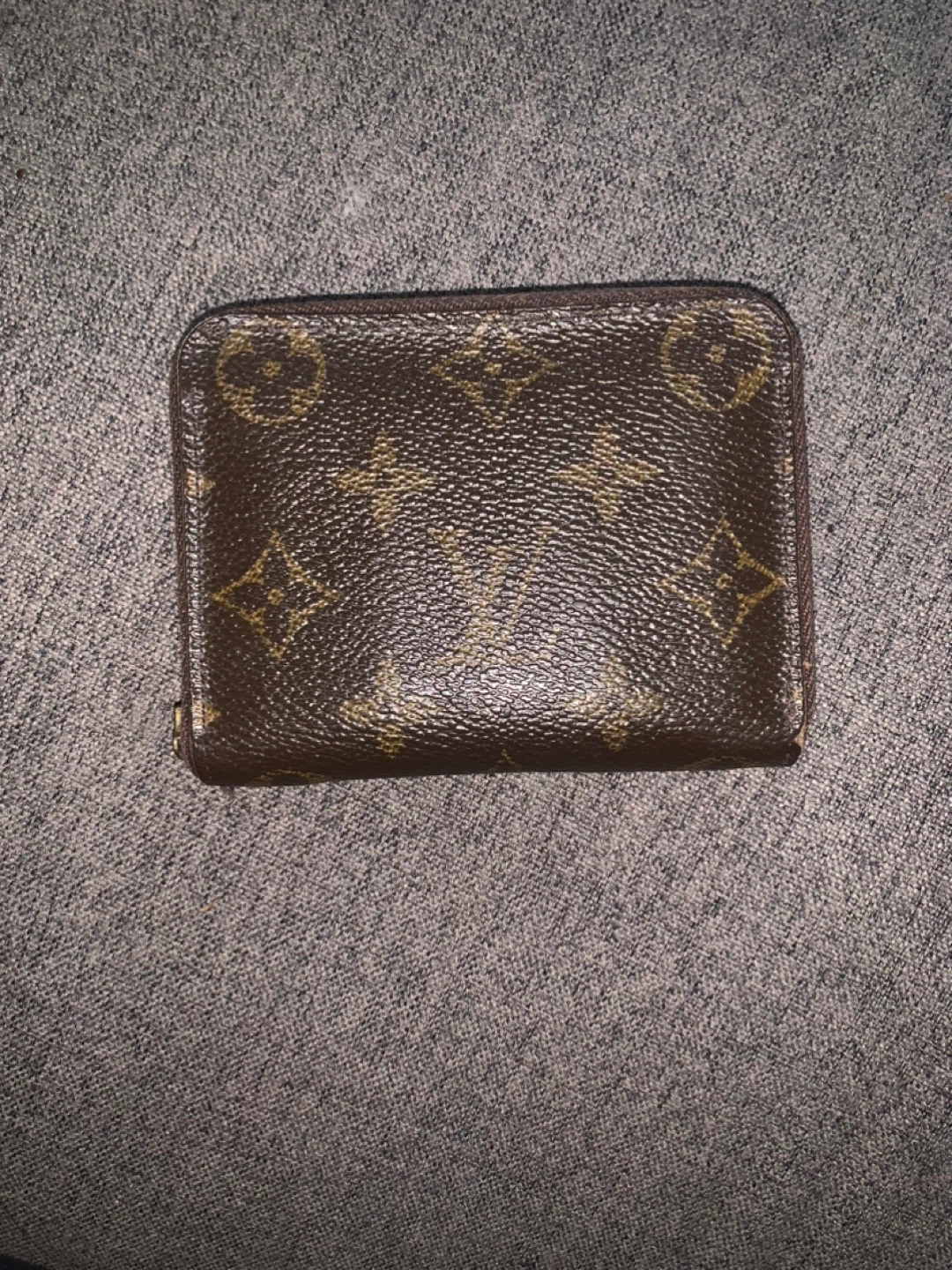 LV Louis Vuitton Monogram wallet