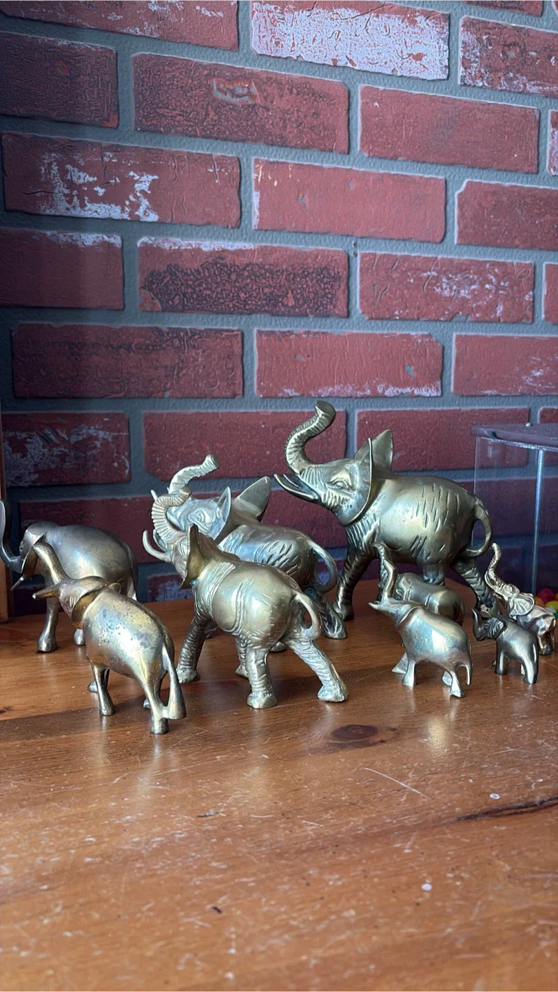 Vintage Brass Elephant Figurine image indicator(5)