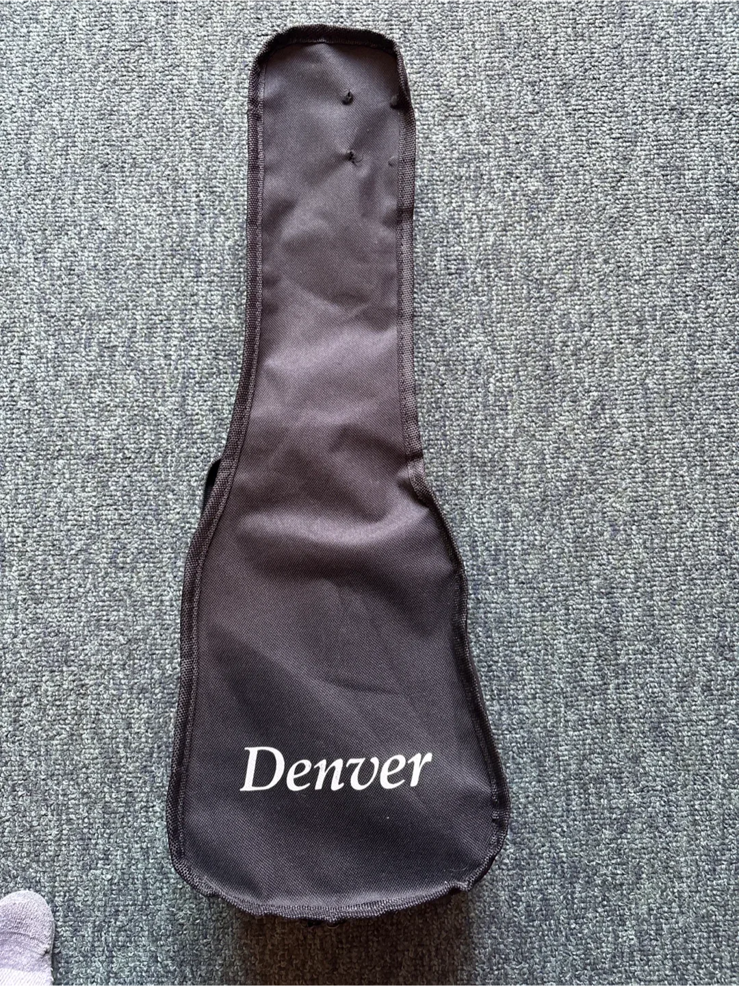 Reho LET08 Ukulele with Denver Case thumbnail