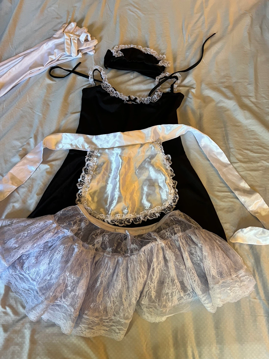 Coquette Masquerade Frisky French Maid Costume, Size S - photo 4