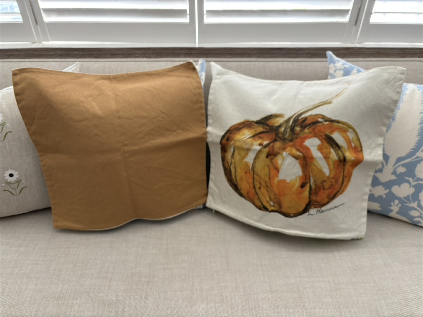 Two Pottery barn pumpkin pillow covers - photo 4