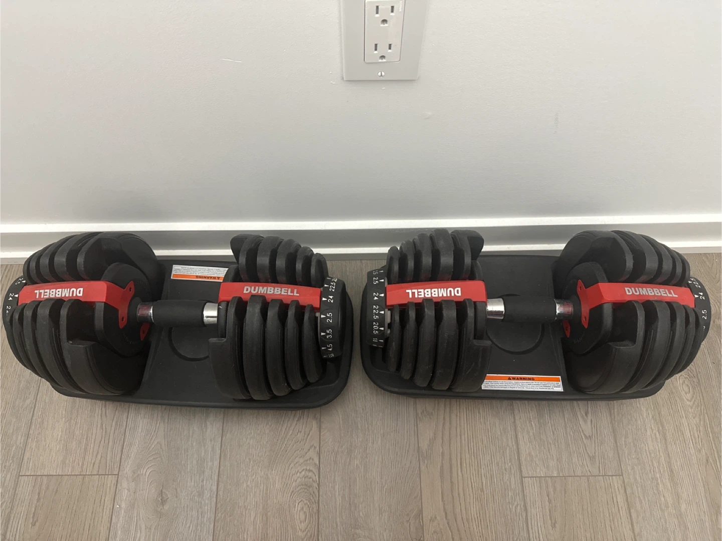 Adjustable Dumbbell Set