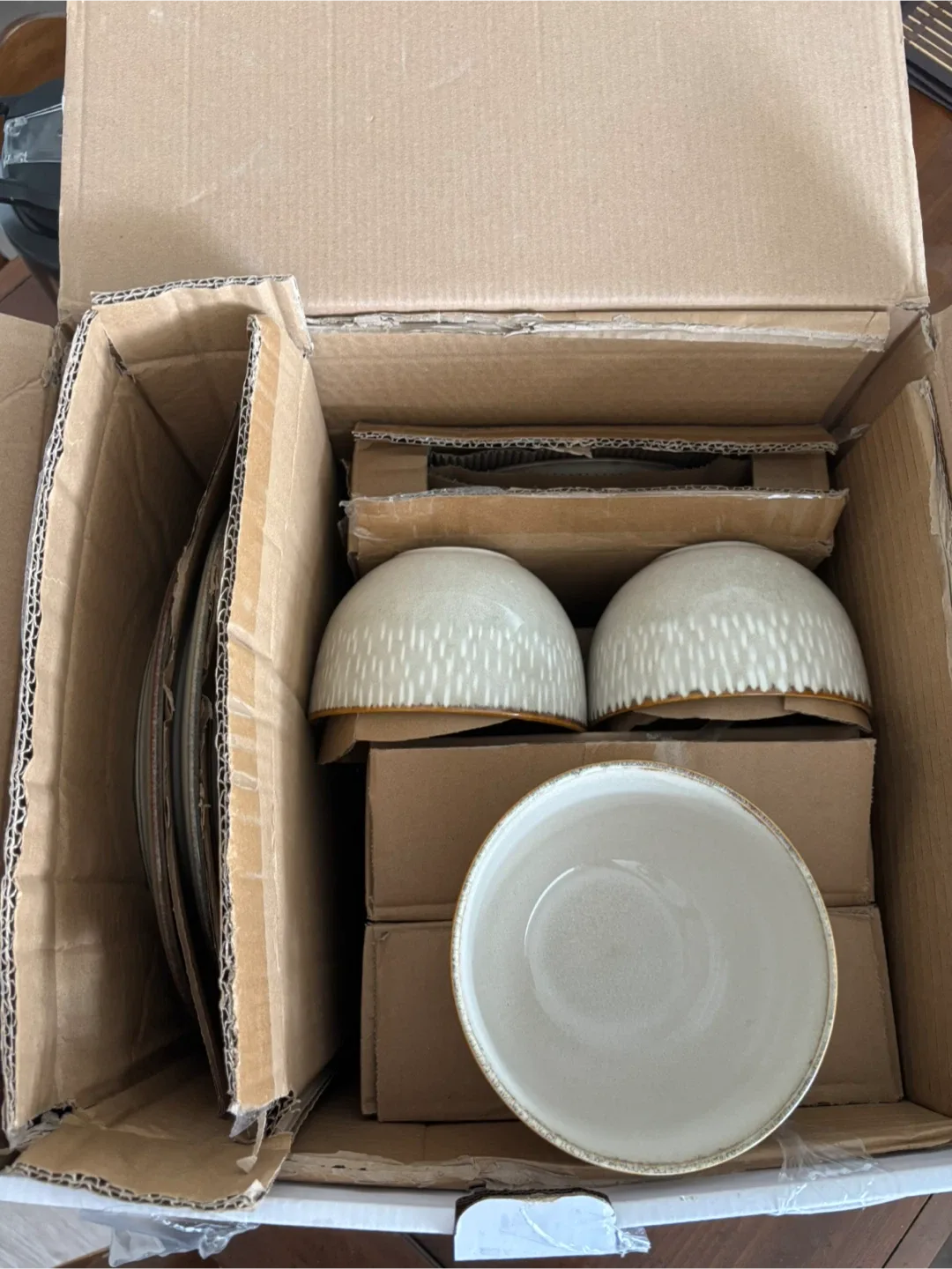 Dinnerware Set