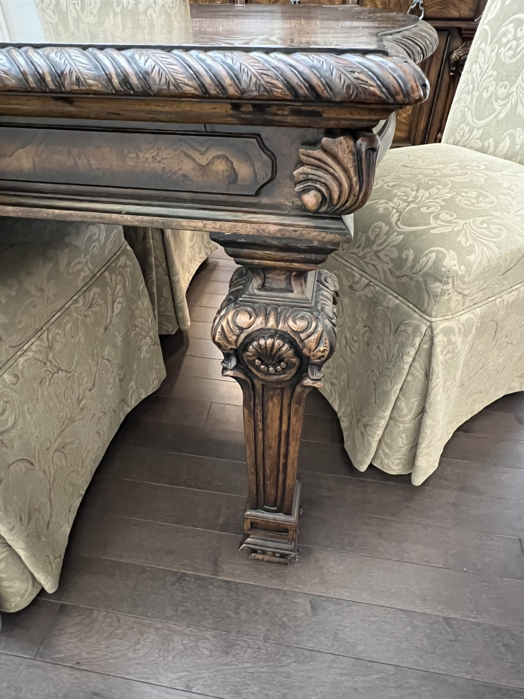 Gorgeous Formal Dining Room Set - photo 5