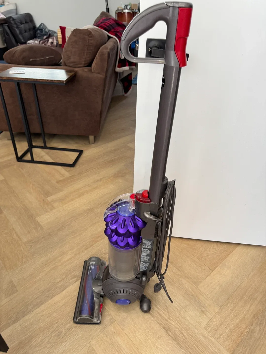 Dyson DC51 Upright Vacuum Cleaner image indicator(3)