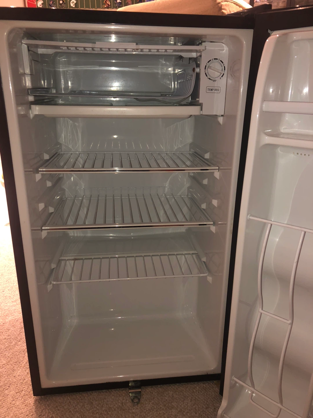 Haier Compact Mini Fridge - Black - photo 3
