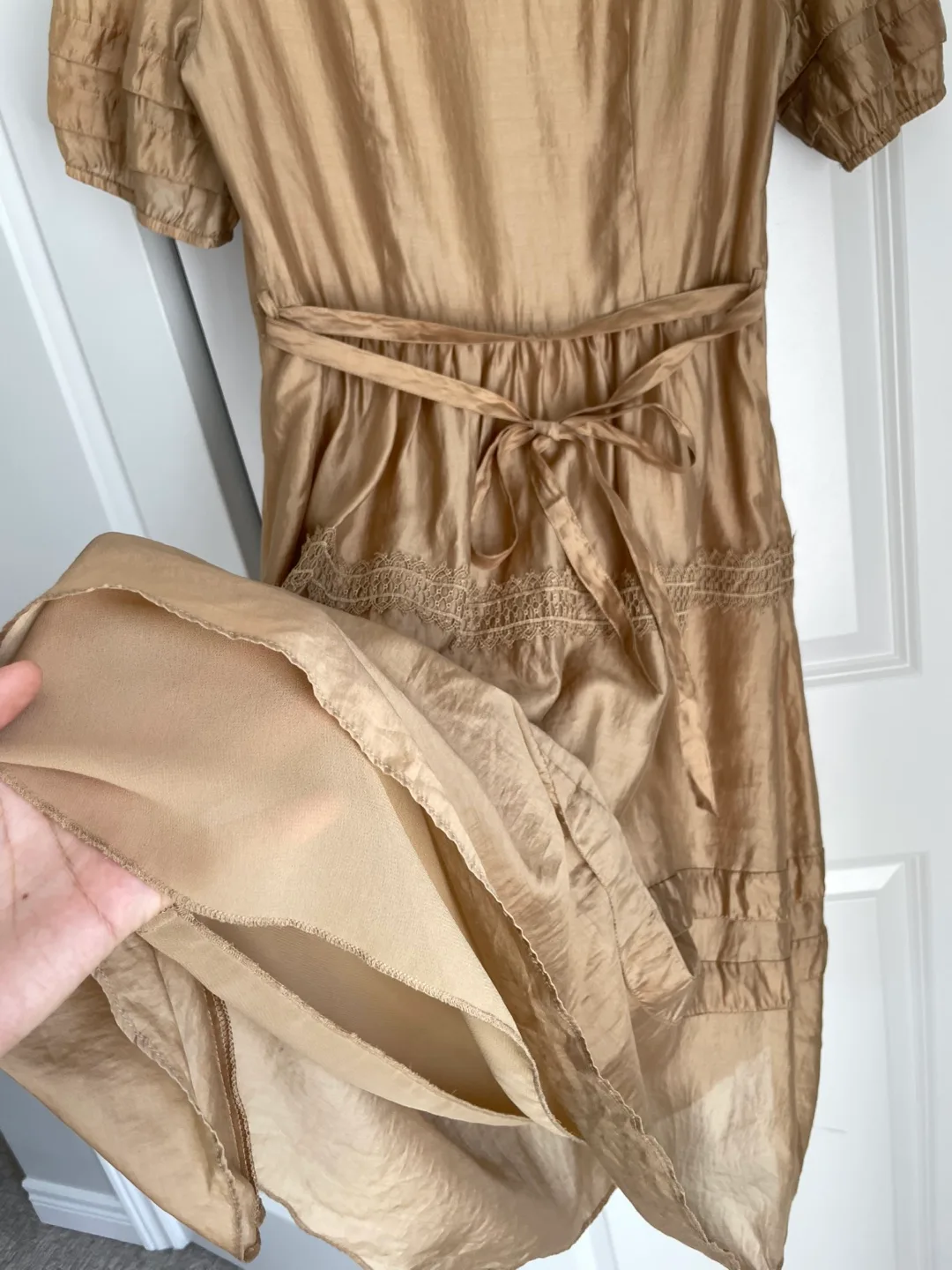 Gold Dress with Lace Detail, size M image indicator(6)