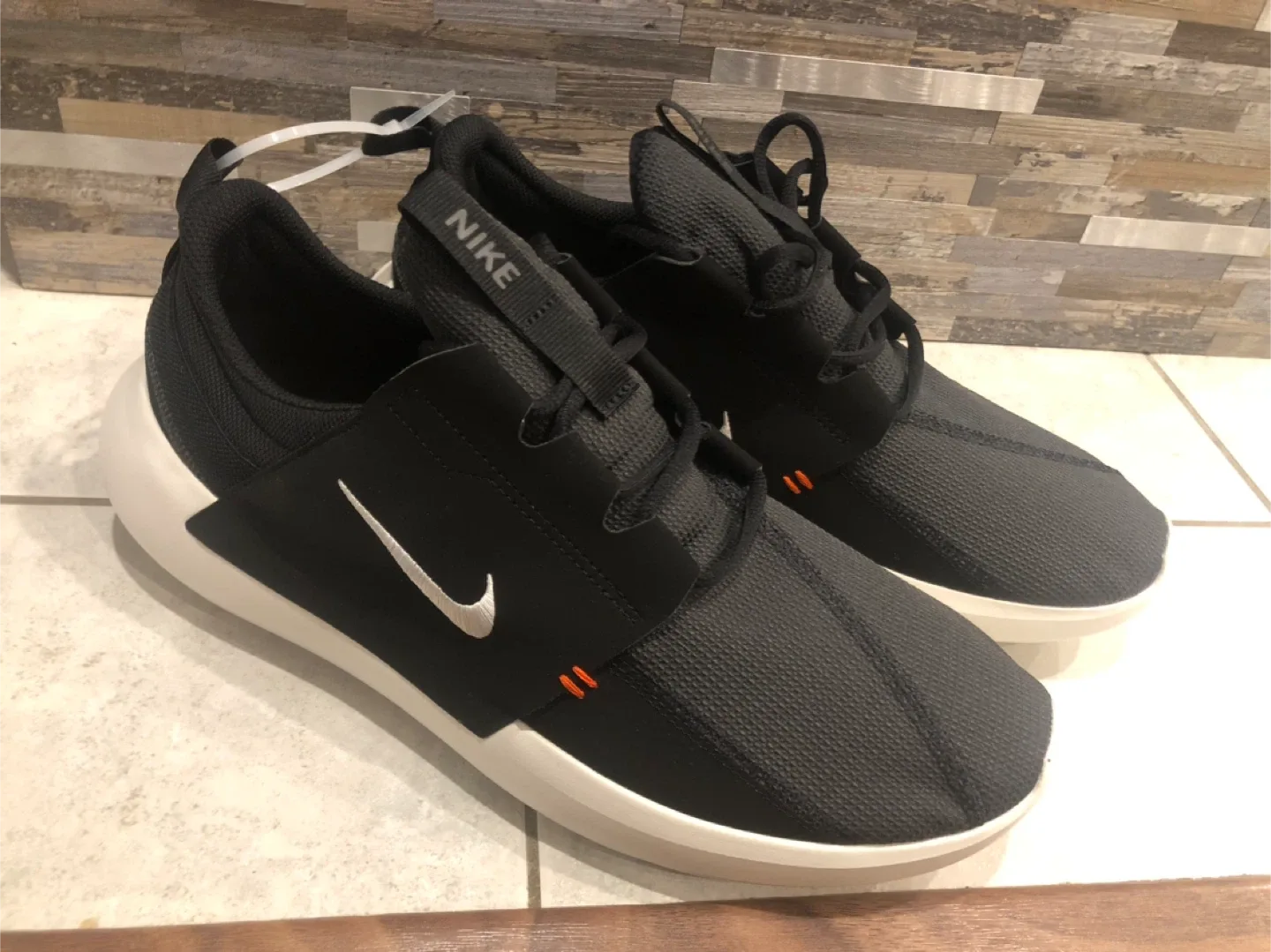 Nike Black Running Shoes - Men Size 12 thumbnail