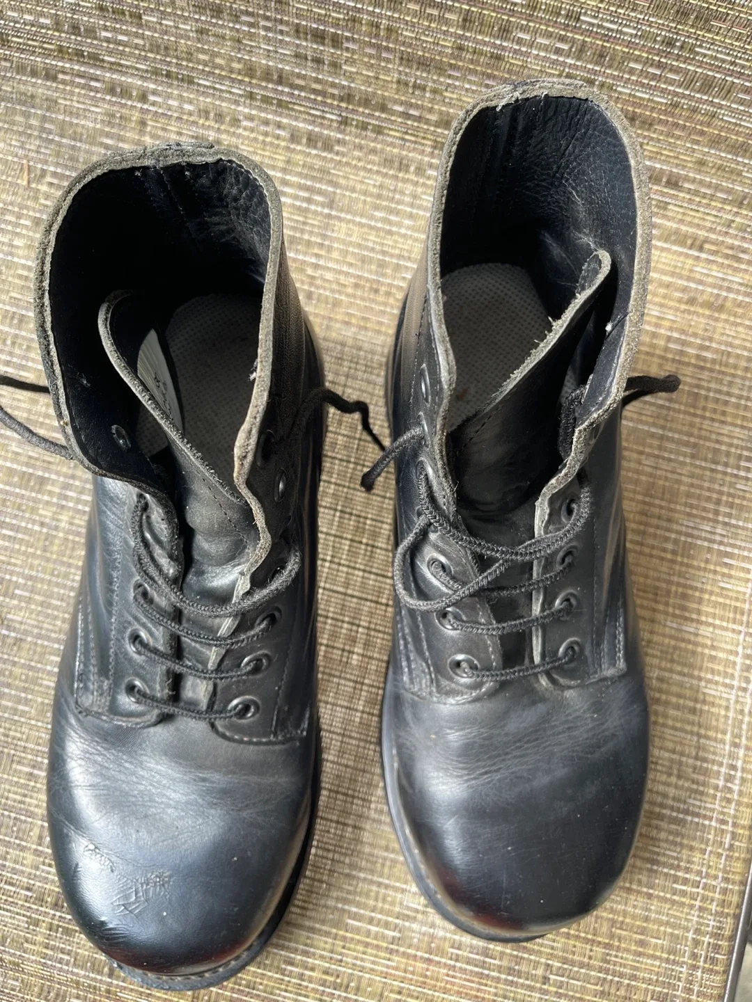 Black Leather Ankle Boots 🥕 image indicator(3)