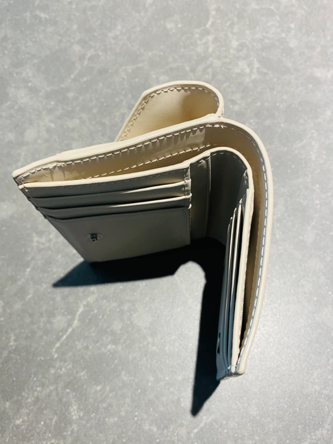 Charles & Keith White Wallet - photo 5