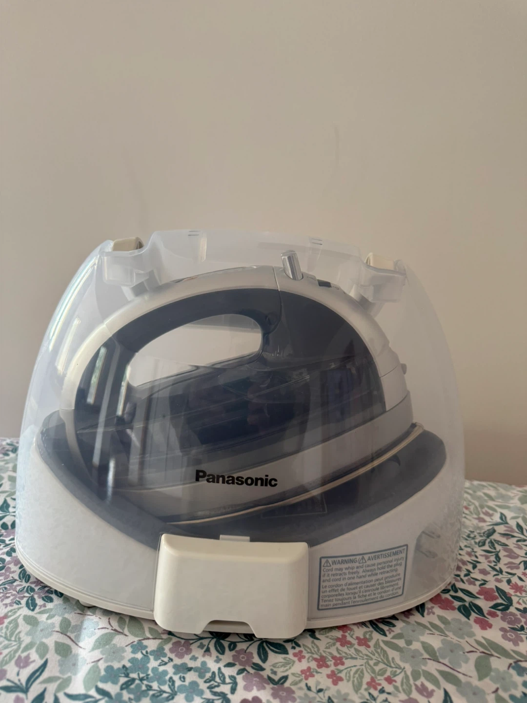 Panasonic Cordless Steam Iron – Excellent Condition - photo 2
